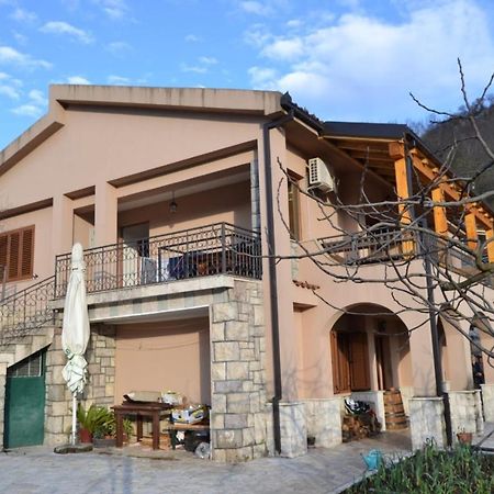 Guest House Radoman Virpazar Eksteriør bilde